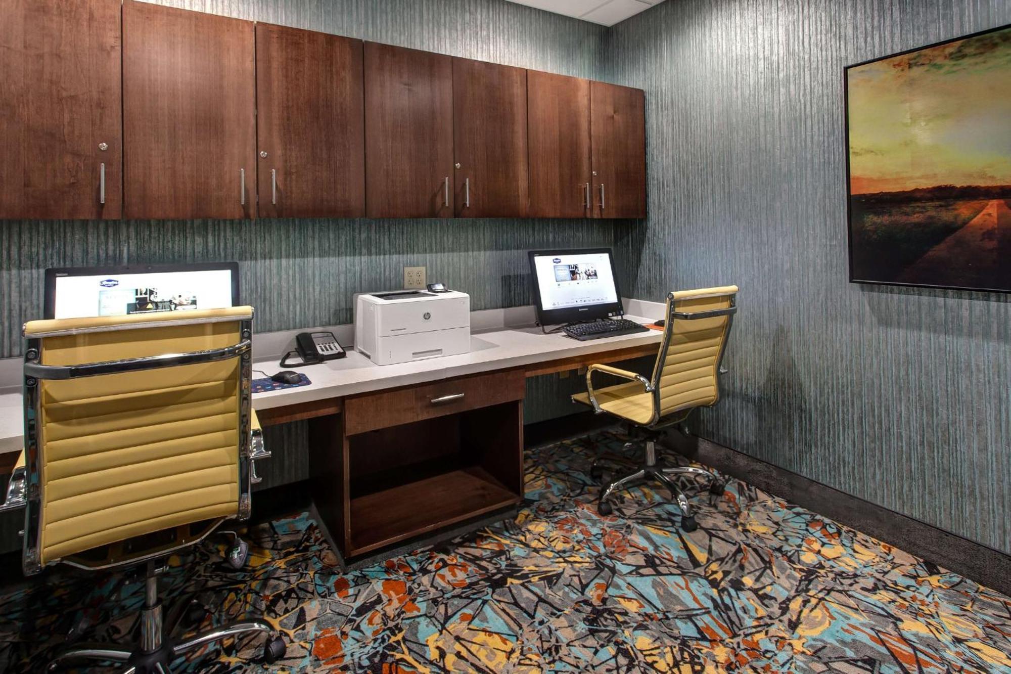 Hampton Inn & Suites-Wichita/Airport, Ks Екстериор снимка